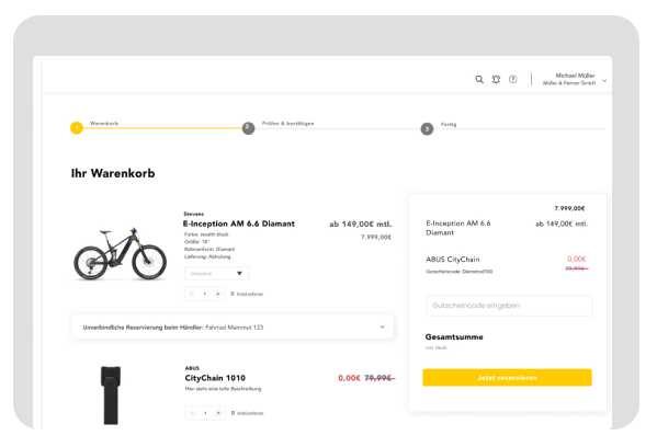 Ein Warenkorb im Online-Shop-Design mit Details zu einem ausgewählten E-Bike und einem Schloss, Preisen, einem Gutscheinfeld und einer Schaltfläche zum Reservieren.